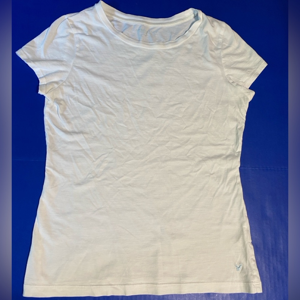 American Eagle Outfitters AE Favorite T Vintage White Short Sleeve Tee Blue Logo